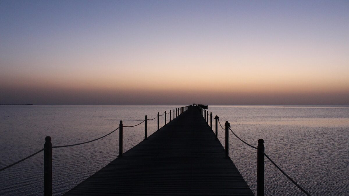 sunrise-2726683_1280